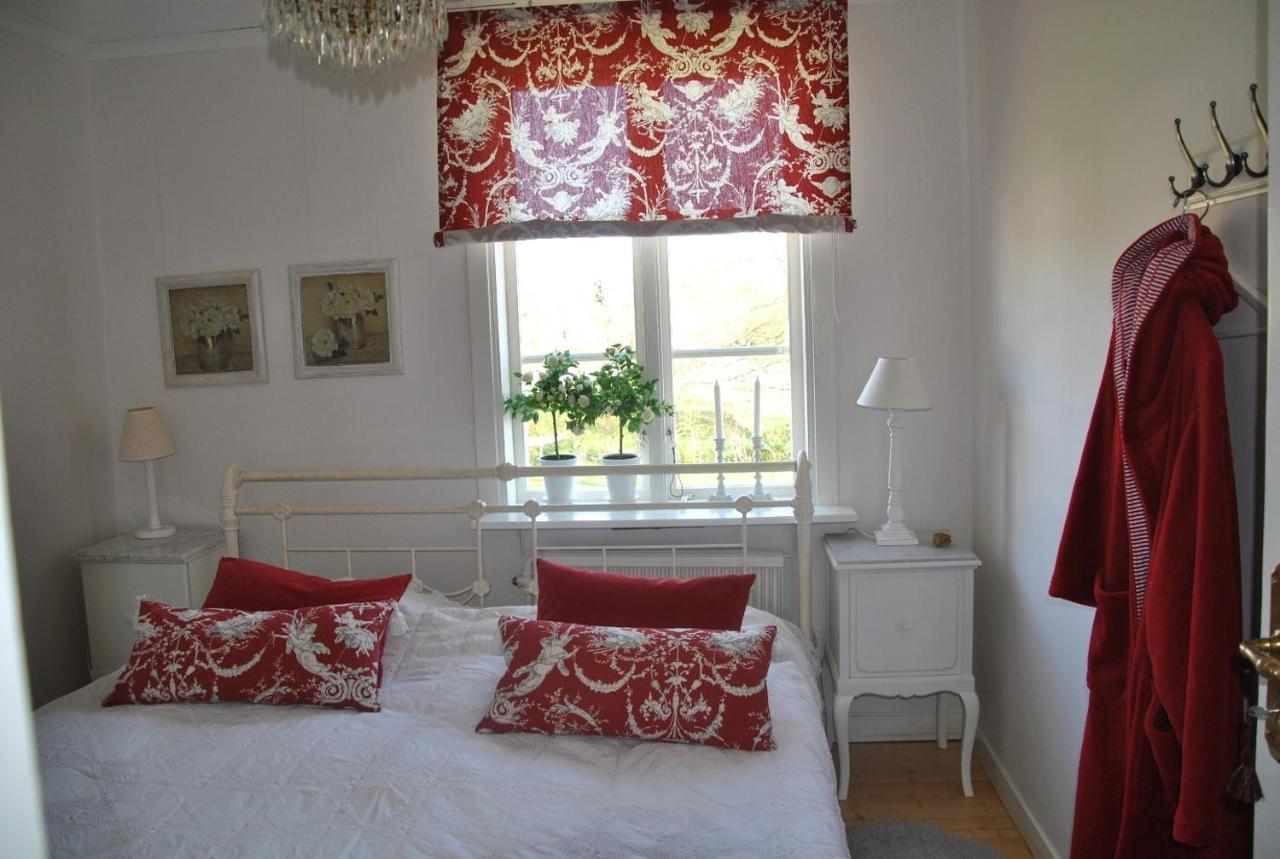 Dagmars Bed And Breakfast โมทาลา ภายนอก รูปภาพ